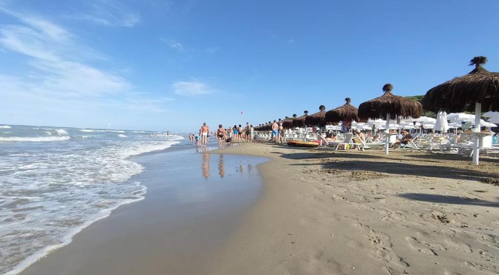 B&B Calima - - Completo Relax Spoltore Екстер'єр фото